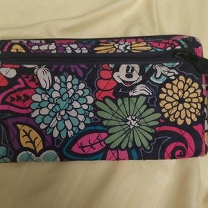 Vera Bradley Disney Micky Mouse Wallet Floral